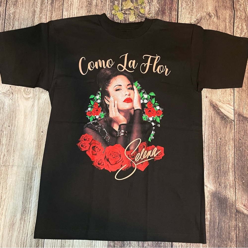 Black Graphic Tee with Red and Green Accents Selena Como la Flor